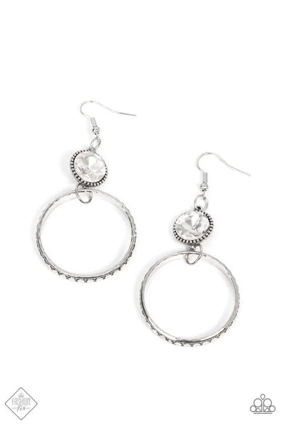 Standalone Sparkle White Earring