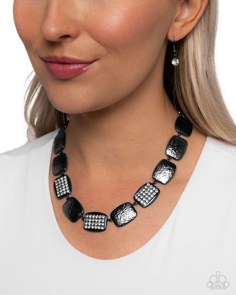Brilliant Belonging Black Necklace