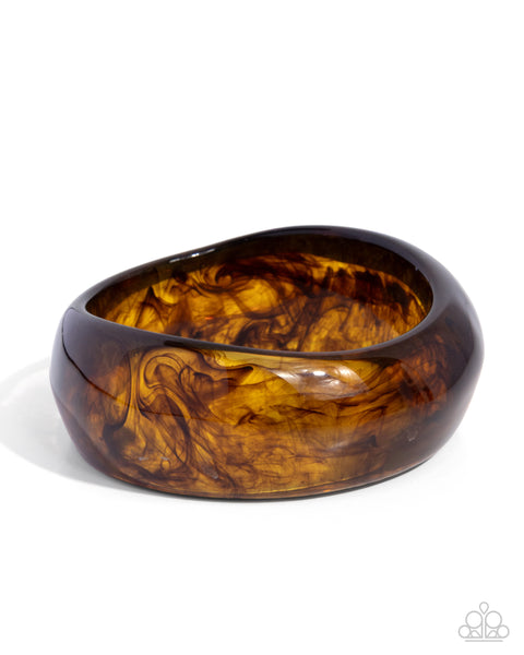 Eye-Catching Evening Brown Bracelet