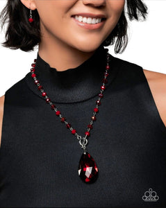 Teardrop Tale Necklace