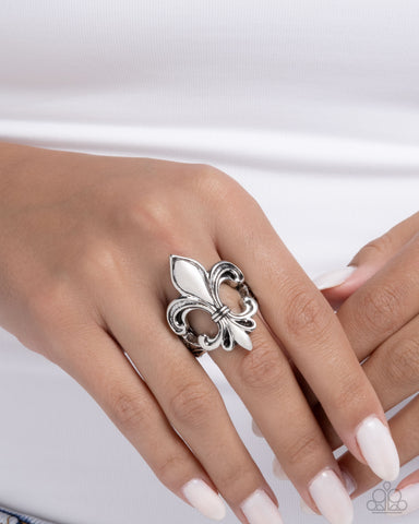 Fleur de Lis Silver Ring
