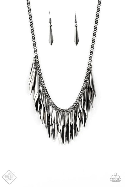 Thrill Seeker Black Necklace