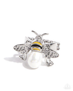 Bee-Utiful Bling Yellow Ring