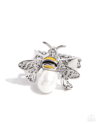 Bee-Utiful Bling Yellow Ring