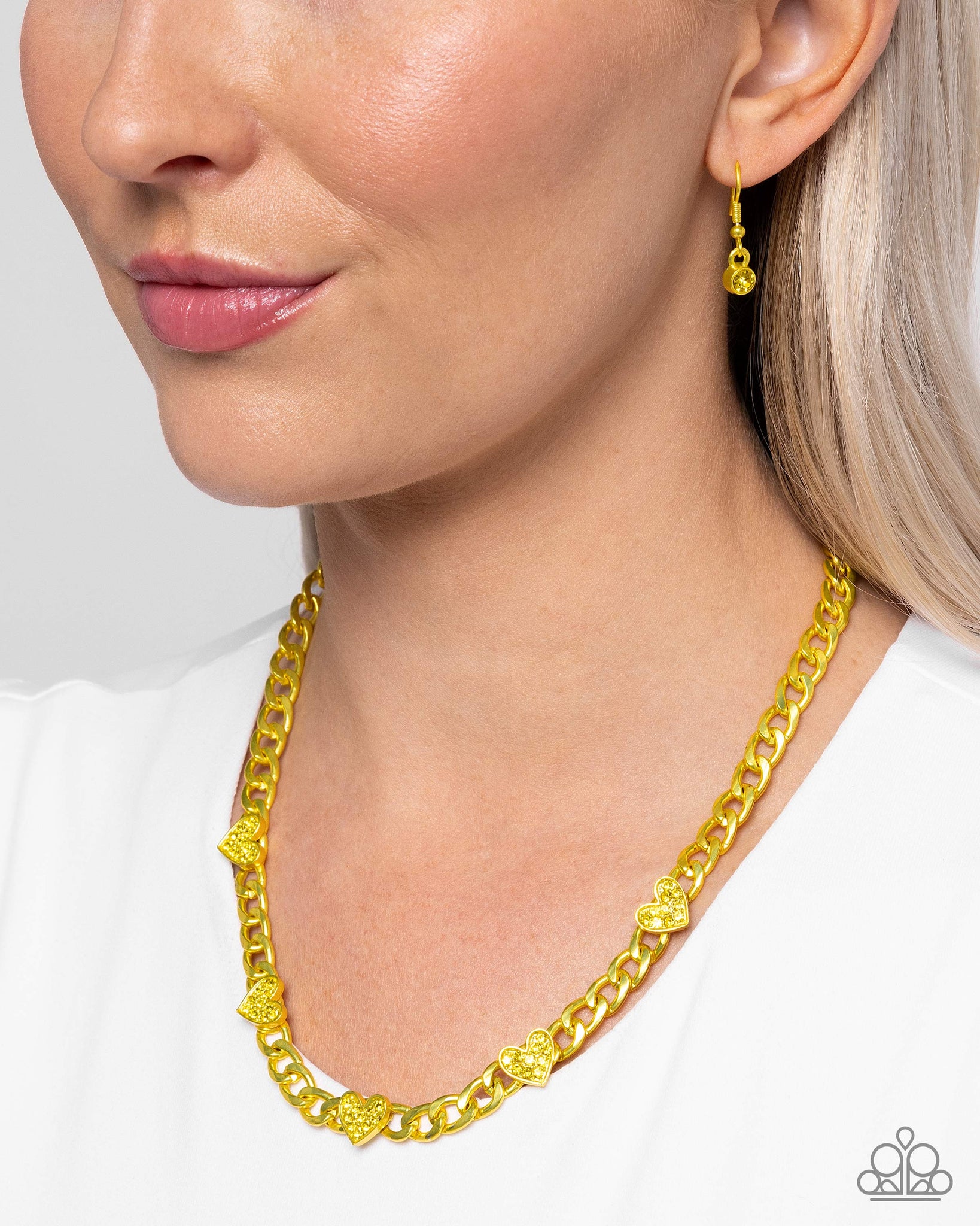 Fond Fashion Yellow Necklace