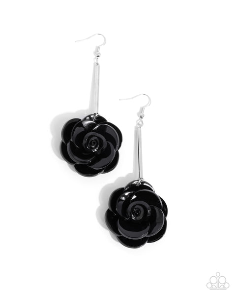 Saccharine Sprig Black Earrings