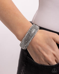 Triumphant Twinkle White Bracelet