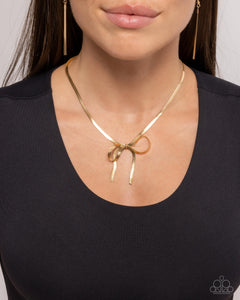 Ladylike Legato Gold Necklace