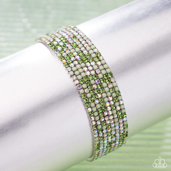 Candlelight Cascade Green Bracelet