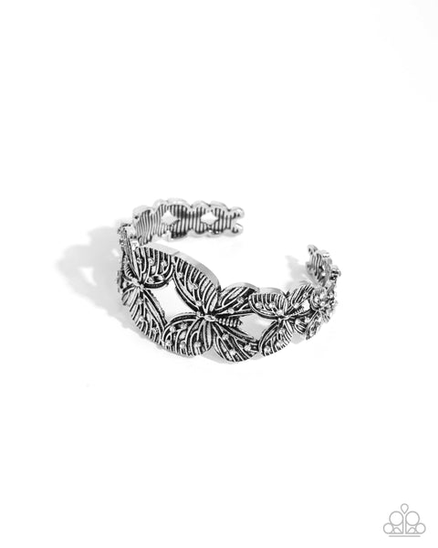 Mariposa Makeover White Bracelet