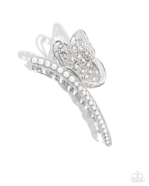 Pastoral Pearls Hair Clip