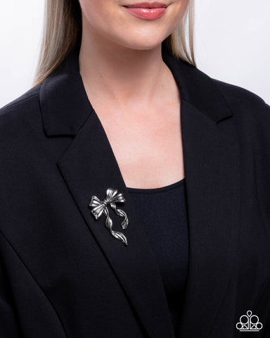 Bow Bonanza Silver Brooch
