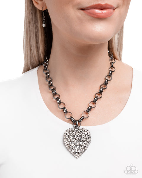 Heartfelt Havana Black Necklace