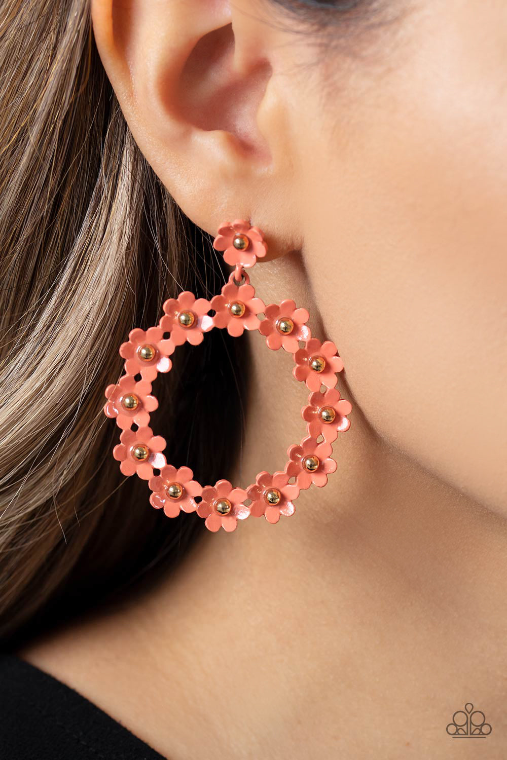 Daisy Meadows - Orange Earrings