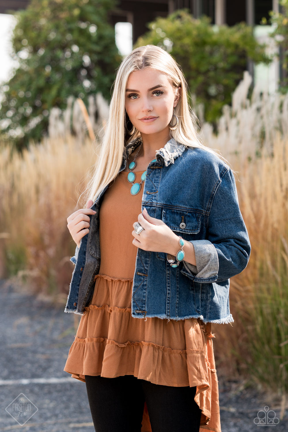Simply Santa Fe - Complete Trend Blend December 2020 Fashion Fix