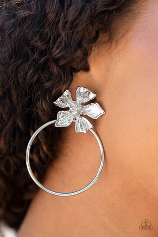 Buttercup Bliss - Silver - Earrings