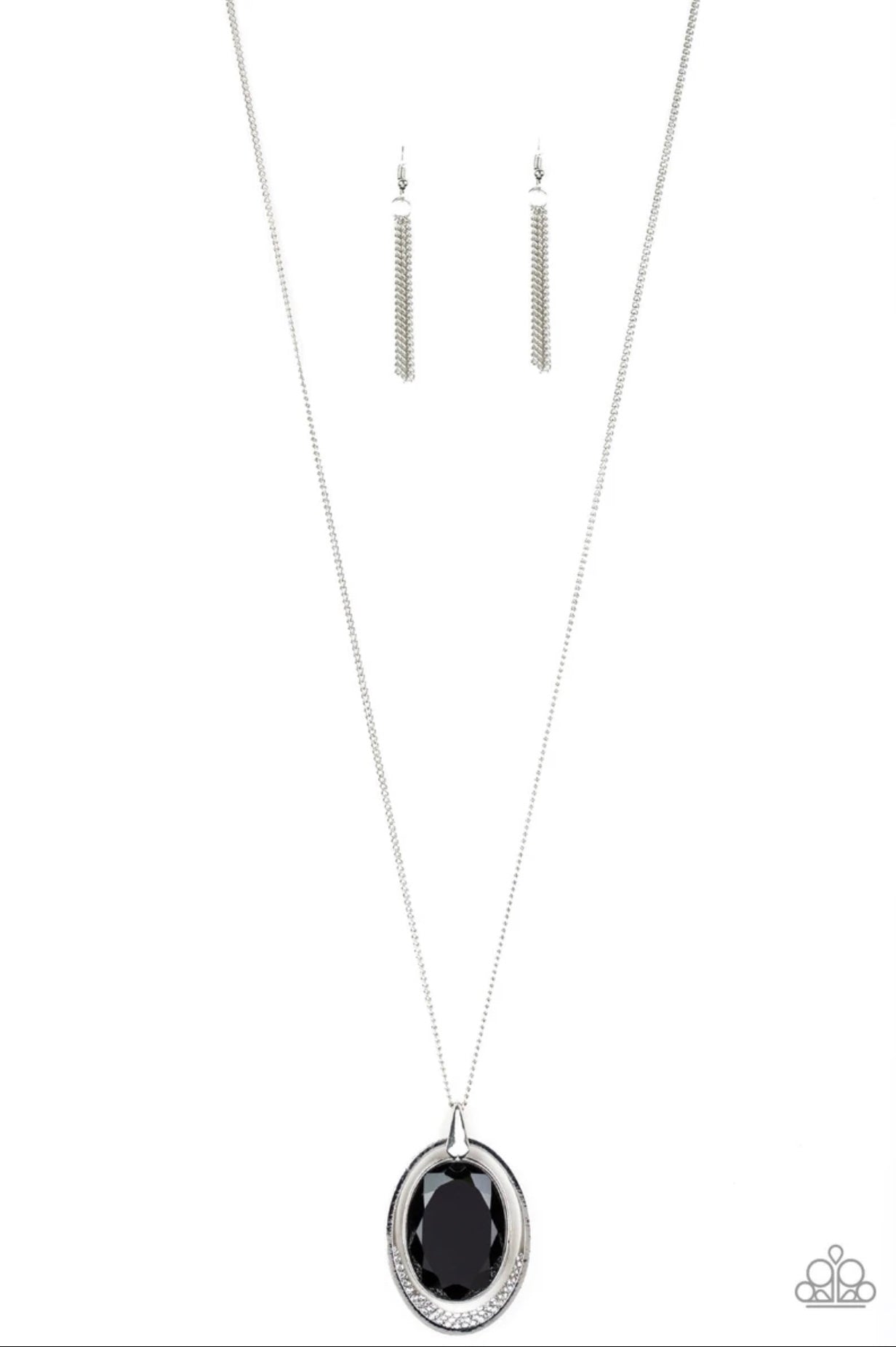 Metro Must Have Black