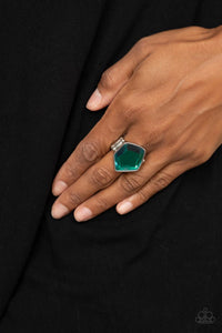 Abstract Escapade - Green - Ring